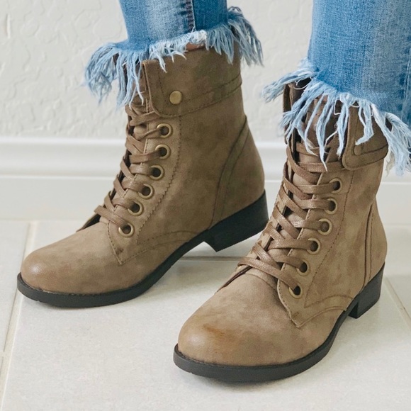 Boutique Shoes - Taupe Fold Over Cuffed Lace Up Combat Boots